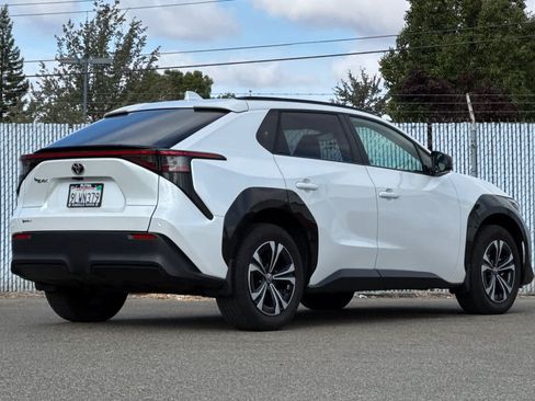 Certified 2024 Toyota bZ4X FWD image 3