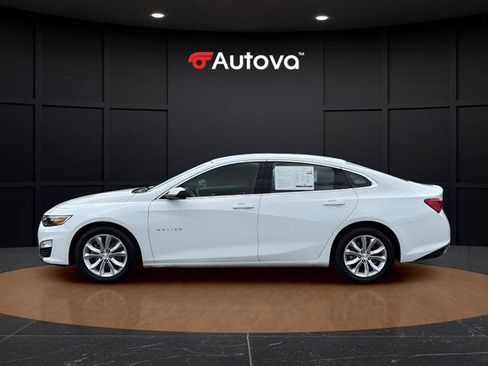 Used 2023 Chevrolet Malibu LT FWD image 2