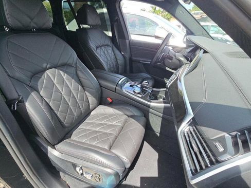 Used 2023 BMW X5 M50i w/ Executive Package image 7