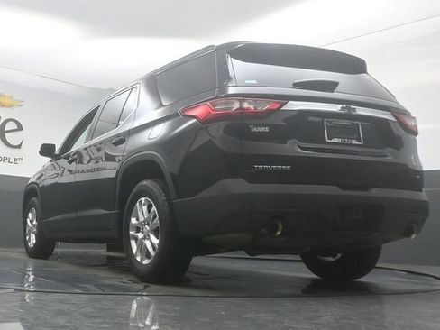Used 2020 Chevrolet Traverse LT FWD image 5