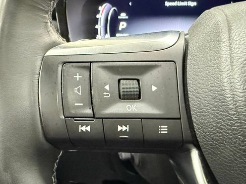Used 2024 INFINITI QX60 Sensory AWD/4WD image 25