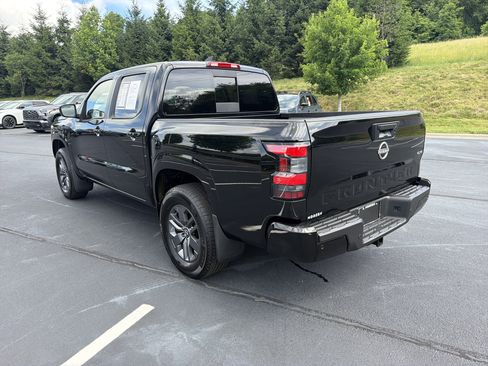 Used 2025 Nissan Frontier SV w/ SV Convenience Package AWD/4WD image 6