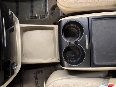 Used 2013 Toyota Sienna LE FWD image 16