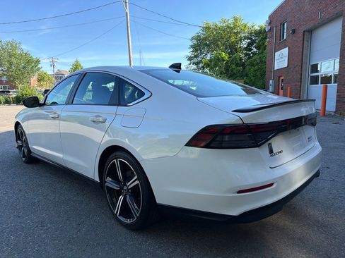 Used 2023 Honda Accord Sport image 3