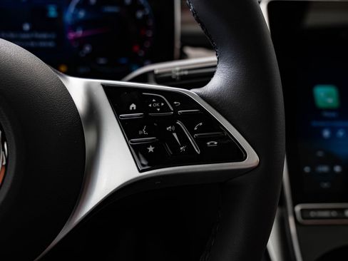 New 2026 Mercedes-Benz GLC 300 4MATIC image 29