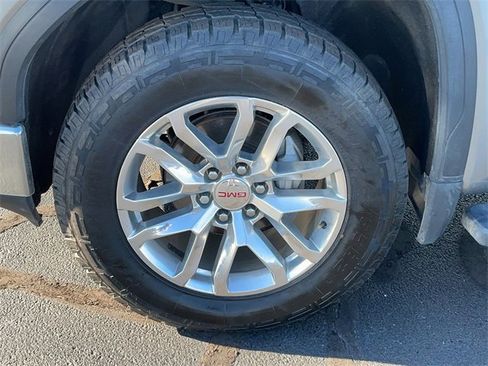 Used 2019 GMC Sierra 1500 SLT image 9