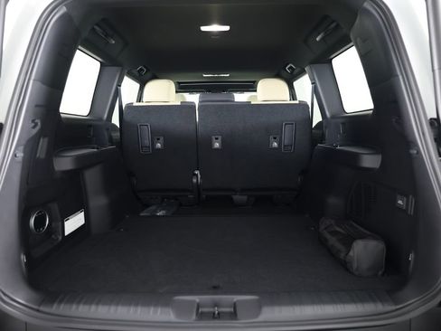 Used 2026 Lexus GX 550 w/ Accessory Package (CT) AWD/4WD image 12