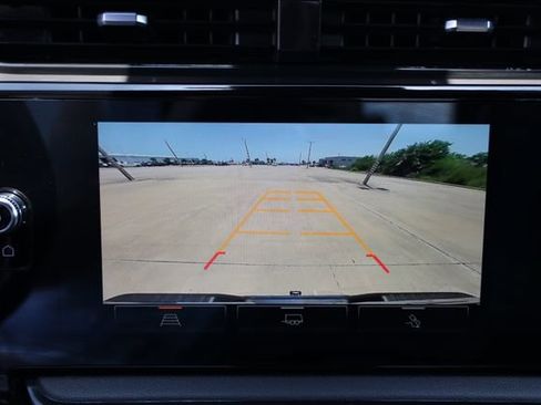 Used 2022 GMC Sierra 1500 AT4 AWD/4WD image 19