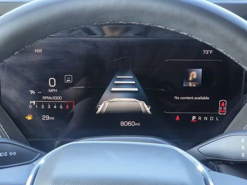 Used 2025 GMC Yukon Elevation image 11