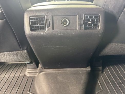 Used 2016 Toyota Tundra Platinum image 13