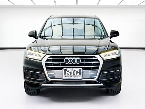 Used 2018 Audi Q5 2.0T Premium Plus w/ Premium Plus Package AWD/4WD image 2