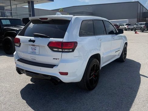 Used 2021 Jeep Grand Cherokee SRT w/ Trailer Tow Group IV AWD/4WD image 7