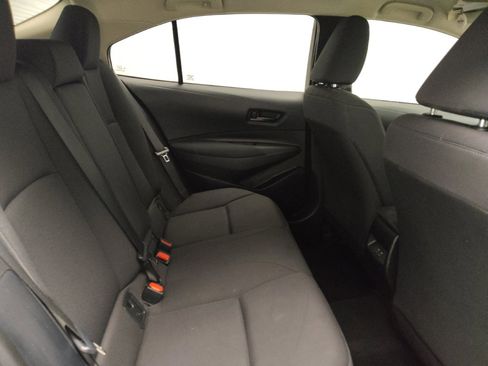 Used 2024 Toyota Corolla LE image 19