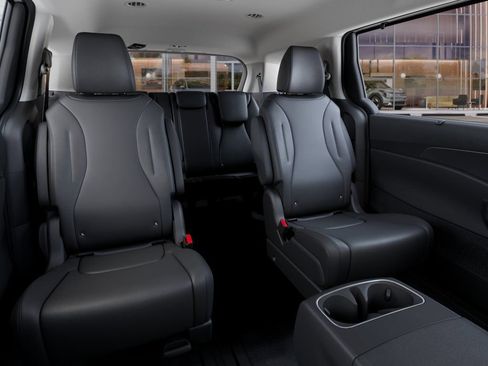 New 2027 Kia Carnival EX w/ Dark Edition Package FWD image 16