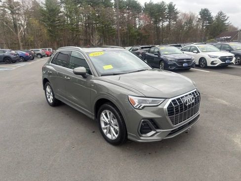 Used 2025 Audi Q3 2.0T Premium AWD/4WD image 3