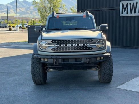 Used 2021 Ford Bronco Badlands AWD/4WD image 2
