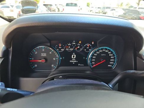 Used 2017 GMC Yukon Denali w/ Open Road Package AWD/4WD image 7