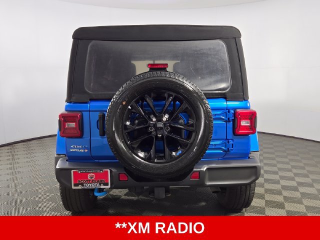 Used 2023 Jeep Wrangler Unlimited Sahara w/ Cold Weather Group AWD/4WD image 7