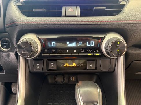 Used 2023 Toyota RAV4 SE w/ Weather & Moonroof Package AWD/4WD image 10