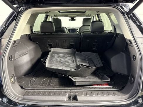 Used 2022 GMC Terrain Denali w/ Denali Premium Package image 34