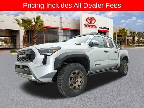 New 2025 Toyota Tacoma 4x4 Double Cab Hybrid image 18