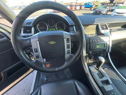 Used 2009 Land Rover Range Rover Sport HSE AWD/4WD image 10