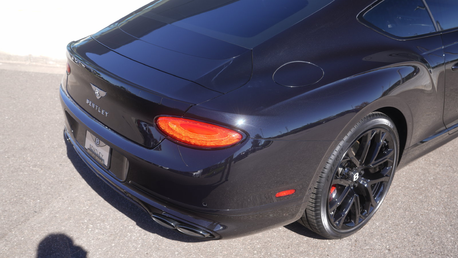 Certified 2023 Bentley Continental GT V8 AWD/4WD image 14