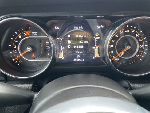 Certified 2023 Jeep Wrangler Unlimited Rubicon 392 w/ Dual Top Group AWD/4WD image 17