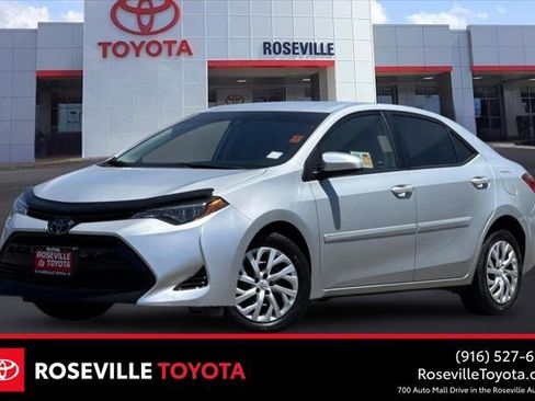 Certified 2019 Toyota Corolla LE FWD image 1