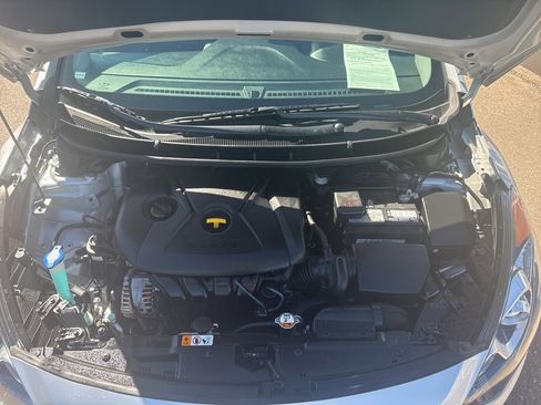 Used 2016 Hyundai Elantra GT w/ Option Group 03 image 15