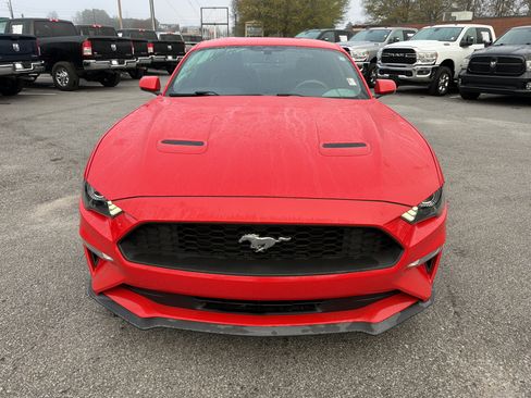 Used 2019 Ford Mustang Premium image 3