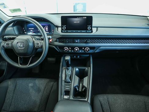 Used 2025 Honda Accord LX image 16