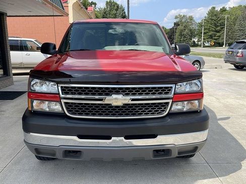 Used 2005 Chevrolet Silverado 2500 LS AWD/4WD image 5