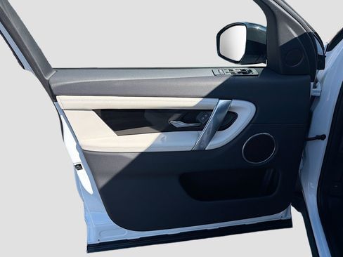 Used 2023 Land Rover Discovery Sport S R-Dynamic image 22