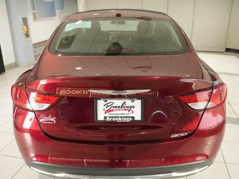 Used 2015 Chrysler 200 Limited w/ Comfort Group FWD image 8