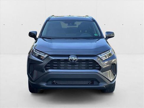 New 2025 Toyota RAV4 XLE w/ Convenience Package image 2