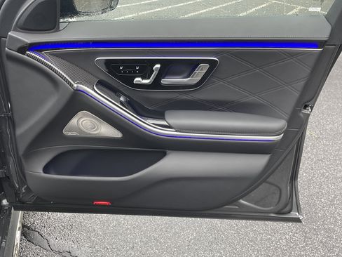 New 2026 Mercedes-Benz S 63 AMG S image 40