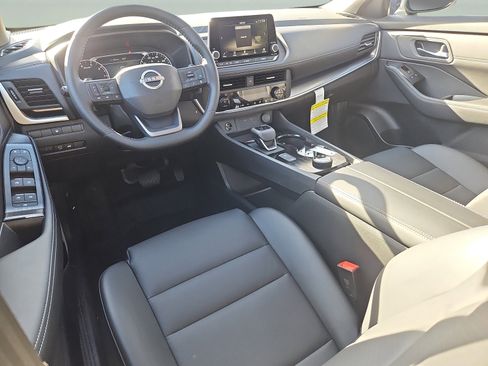 New 2026 Nissan Rogue SV w/ SV Premium Package image 6