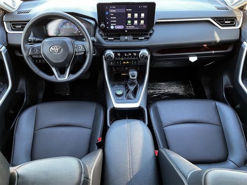 Used 2024 Toyota RAV4 Limited image 9