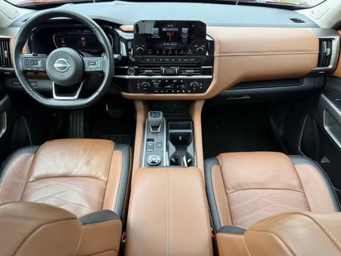 Used 2022 Nissan Pathfinder Platinum w/ Lighting Package (N93) AWD/4WD image 27