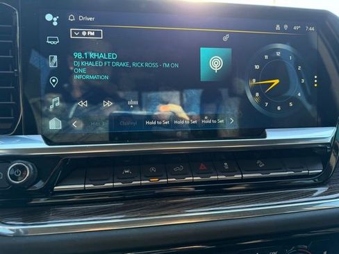 Used 2024 Chevrolet Silverado 1500 LT image 16