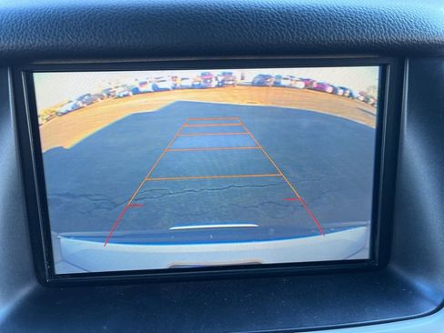 Used 2016 GMC Yukon SLE w/ HD Trailering Package image 9