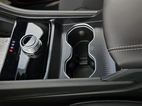 New 2025 Jeep Grand Cherokee L Laredo image 25