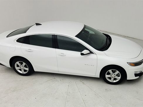 Certified 2024 Chevrolet Malibu LS w/ LPO, Floor Liner Package image 21