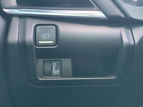 Certified 2021 Cadillac CT4 Luxury w/ Sun And Sound Package image 15