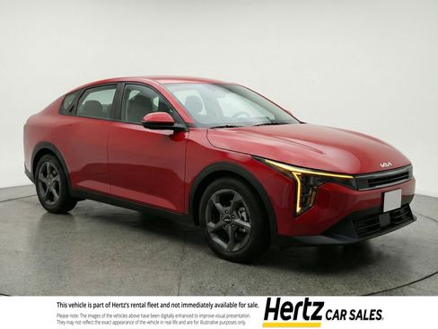 Used 2025 Kia K4 FWD image 1