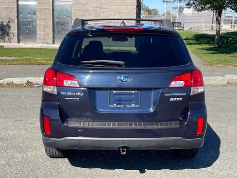 Used 2014 Subaru Outback 2.5i Limited image 6