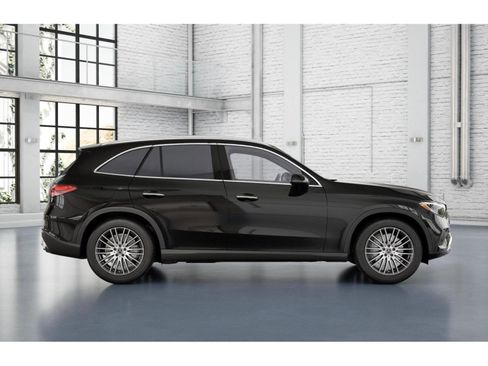 New 2026 Mercedes-Benz GLC 300 image 17