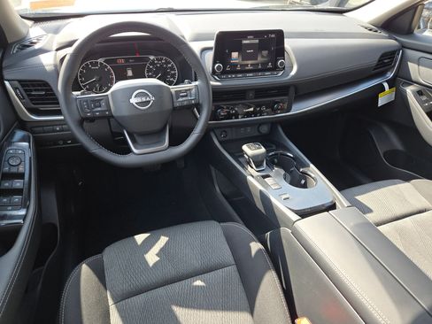 New 2026 Nissan Rogue SV FWD image 13