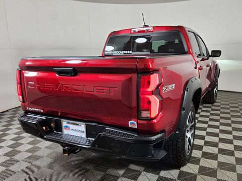 Used 2023 Chevrolet Colorado Z71 w/ Z71 Convenience Package 2 AWD/4WD image 7